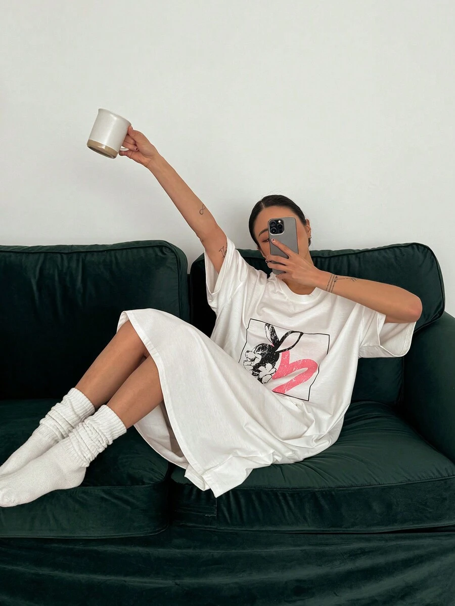 DAZY Loose Cartoon Print Nightshirt Pajama - White - View 1