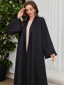 Al Najma 女式长袖提花纹理宽翻领阿拉伯长袍，朴素 - 黑色 - 查看 6