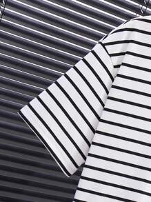 2pcs Tween Boy Casual Korean Style Patch & Striped Round Neck Loose Short Sleeve T-Shirt And Plain Patch Shorts Knitted 2 Pieces Set, Heart Set, Black&White'