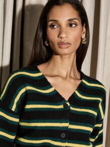 AiiRZ Striped Knit Button-Down Cardigan V-Neck Cropped Sweater Fashion Casual Fall Winter Collegiate Style Loungewear