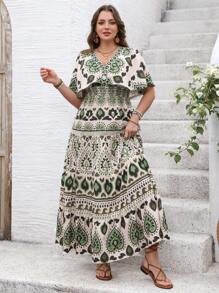 SHEIN Clasi 大码女式植物印花 V 领荷叶边蝙蝠袖松紧腰连衣裙，适合春夏季假期