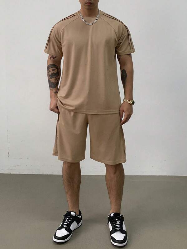 DAZY Sommer Herren T-Shirt Set in schlichtem Aprikosenfarbe mit plissiertem Design