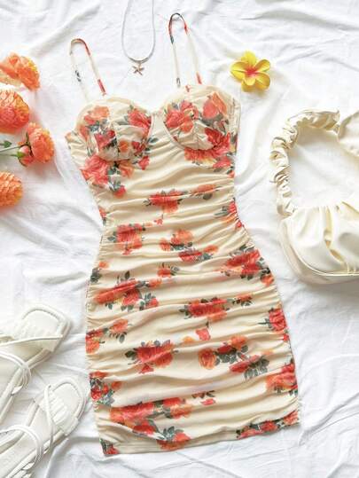 Soleia Women's Vacation Romantic Floral Print Mesh Ruched Cami Mini Dress,Klänning För Kvinnor,Nyår Kvinnor Outfit,Födelsedagsklänning För Kvinnor, Sommarklänning För Kvinnor Fest,Semesterfestklänning,Alla hjärtans dag outfit