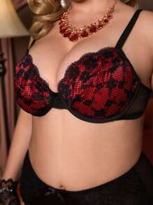 PinupGlam Plus Size Lace Trim Simple Casual Spaghetti Strap Camisole & Wire-Free Bra