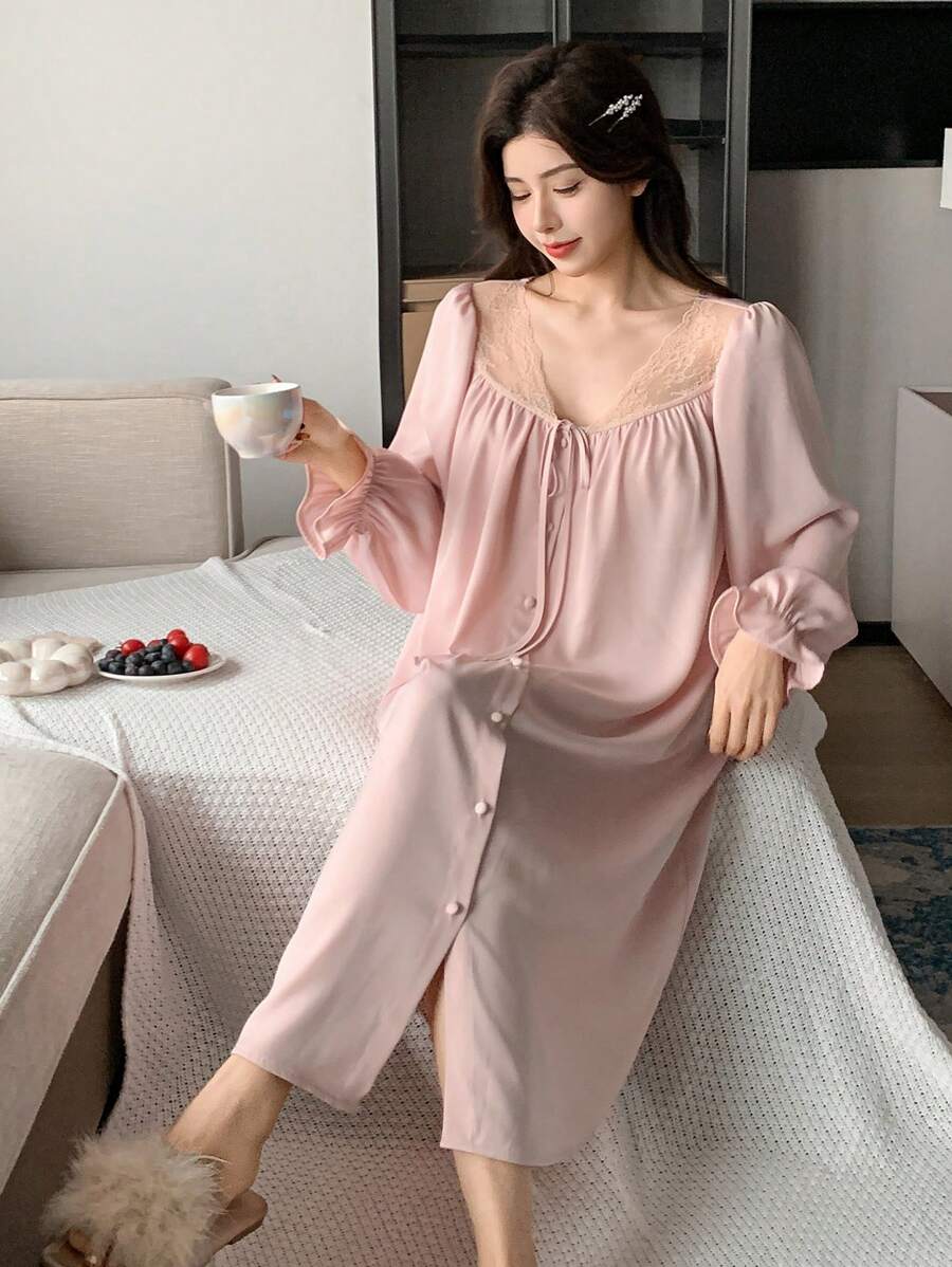 DAZY Camisón de satén con cuello de encaje en contraste y cordón