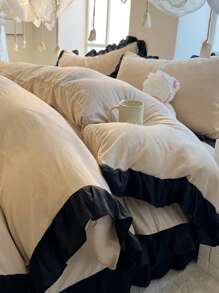 3pcs Khaki Ultra Soft & Skin-Friendly Floral Lace Duvet Cover Set, 1 Duvet Cover And 2 Pillow Covers, Washable, Without Filler - Khaki - View 3