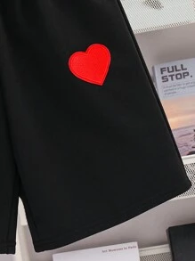 2pcs Tween Boy Casual Korean Style Patch & Striped Round Neck Loose Short Sleeve T-Shirt And Plain Patch Shorts Knitted 2 Pieces Set, Heart Set, Black&White'