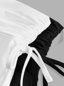 SHEIN MOD 两件套女士休闲简约褶皱腰A字裙，适合演唱会、游轮、夜店等场合，性感百搭，外出穿着