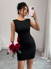 Chiquease 情人节浪漫春夏拼色超大塔夫绸蝴蝶结性感紧身无袖连衣裙