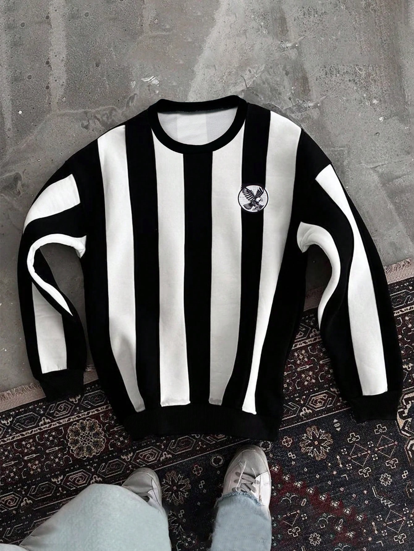 Men's Crew Neck Long Sleeve Graphic Casual Pullover Sweatshirt