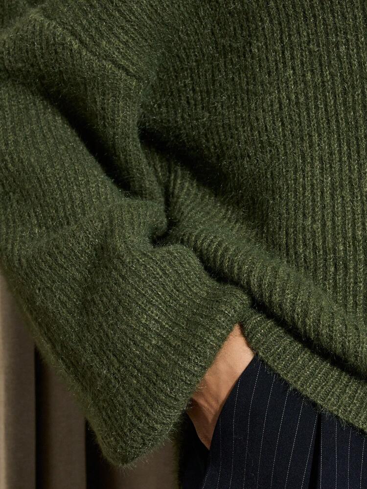 Chunky Knit V-Neck Oversized Sweater With Balloon Sleeves