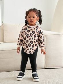 SHEIN Babygirl 2 件套豹纹长袖运动衫和松紧腰裤套装，秋冬 - 卡其色 - 查看 4