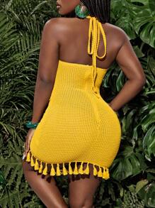 Slaydiva Nuevo vestido mini de mujer de verano con cuello halter, decoración de anillo de madera en el centro delantero, espalda descubierta, ajuste ceñido, falda mini con flecos, de tejido de crochet de punto amarillo