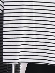 2pcs Tween Boy Casual Korean Style Patch & Striped Round Neck Loose Short Sleeve T-Shirt And Plain Patch Shorts Knitted 2 Pieces Set, Heart Set, Black&White'