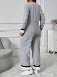 SHEIN LUNE Plus Size Ruffled Knitted Two Pieces Outfit For Women, Casual & Fitted - Grey - View 2