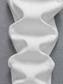 SHEIN Coolqubz Tween Boy All-Match Casual Streetwear Ripped Elastic Waist 5-Pocket Skinny Denim Jeans, Versatile Fashion Jeans All Year Round Chic Outfits For Autumn/Winter,Unisex - White - View 4