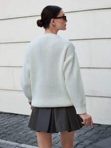 EURMUSE Elegancki i przytulny sweter damski z dzianiny Soft Touch zdobiony kwiatami 3D