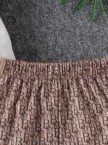 Souflis Souflis 2 件套年轻男孩休闲学院风字母和数码印花 Polo 衫和全印花短裤，适合 4-7 岁男孩春夏季穿着。此套装适合户外和室内穿着。 - 白色 - 查看 6