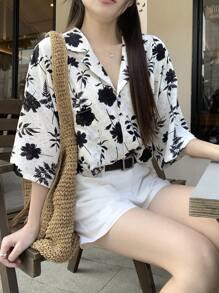 DAZY Blusa casual de mujer con estampado floral y abierta en la parte delantera, para el verano