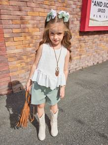 SHEIN Young Girls 2025 Spring/Summer New Arrival, Solid Color Ruffle Hem Sleeveless Top And Light Green Shorts 2 Pieces Set, Suitable For Everyday Wear, Outings And Social Events