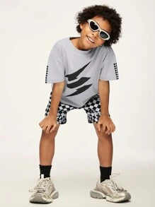 SHEIN Explorewe 2pcs/Set Tween Boy Fashion Street Casual Outdoor Short Sleeve Shorts Set,Grey,Summer,City Break Lightning & Black & White Plaid Design Outfit - Grey - View 4