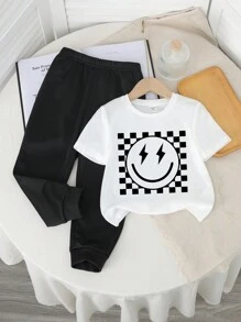 SHEIN 2 件套年轻男孩休闲简约笑脸图案圆领短袖衬衫和裤子套装 - 彩色 - 查看 2