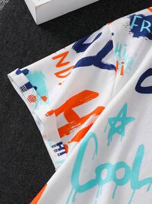 SHEIN Tween Boy Street Style Full-Width Print T-Shirt & Shorts Set - White - View 6