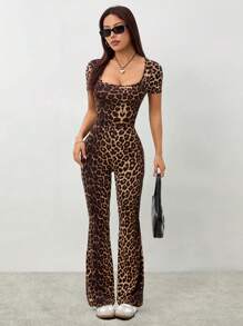 SHEIN PETITE Women's Autumn Leopard Print Square Neck Short Sleeve Flare Fashion Jumpsuit - Brown - View 4