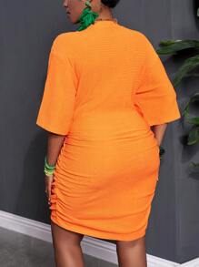 Slaydiva Plus Size Elegant Cross Ruched Hem Mini Casual Dress - Coral Orange - View 3