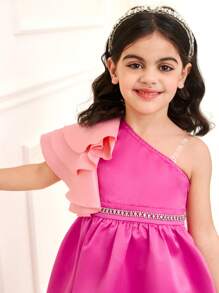 SHEIN Young Girl Woven Contrast Color Ruffle Trim Snug Fit Cami Dress