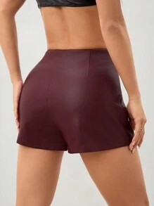 SHEIN PETITE Women's Shorts Vintage Burgundy Sexy Leather PU Mini Shorts For Party Halloween Outfits Christmas Outfits Thanksgiving Outfits Sexy Siren Office Outfits