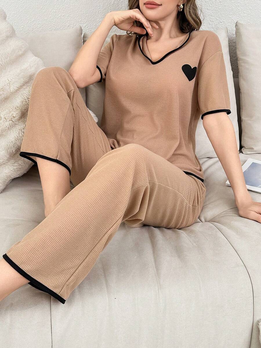 卡其色心形印花女式休闲家居服套装 - 卡其色 - 查看 1