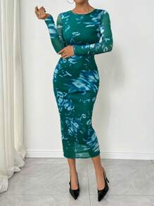 SHEIN Clasi Women's Round Neck Long Sleeve Printed Slim-Fit Long Dress