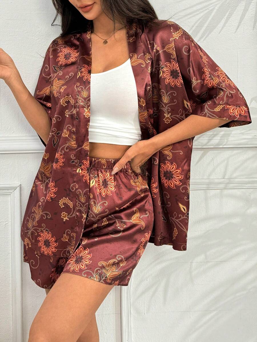 Women Floral Print Short Sleeve Robe And Shorts Pajama Set - Red - View 1