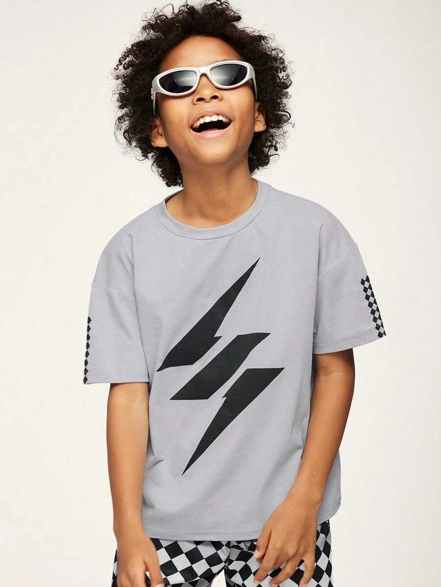 SHEIN Explorewe 2pcs/Set Tween Boy Fashion Street Casual Outdoor Short Sleeve Shorts Set,Grey,Summer,City Break Lightning & Black & White Plaid Design Outfit - Grey - View 1