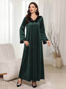 Al Najma V-Neck Glamorous Feather Patchwork Sequins Decorated Long Dress - Dark Green - View 4
