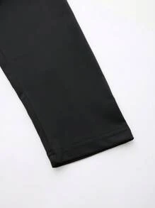 Manfinity Sport Corelite 男式纯色拼布前扣门襟长袖印花休闲 Polo 衫 - 黑色 - 查看 6