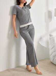 Lazeform Conjunto informal de top de manga corta con bloques de color en escote en V y pantalones para mujer, atuendo de estar en casa