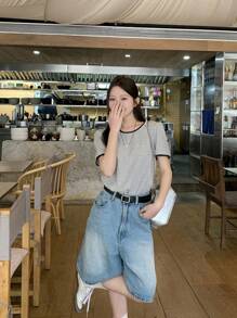 DAZY Women Crew Neck Striped Casual Puff Sleeve T-Shirt Cute Tops - Black and White - View 3