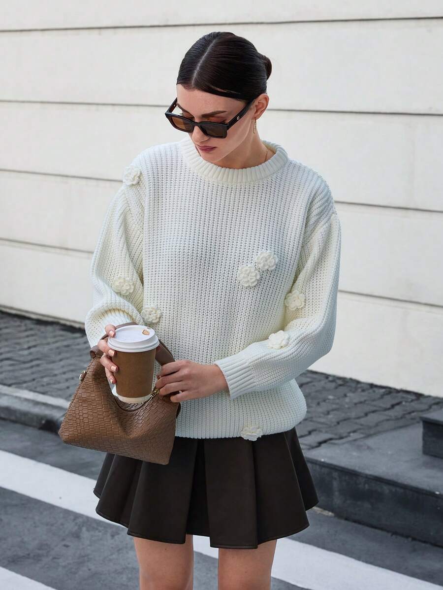 EURMUSE Elegancki i przytulny sweter damski z dzianiny Soft Touch zdobiony kwiatami 3D