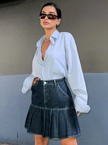 RueChic Casual Washed Pleated Hem Denim Mini Skirt - Medium Wash - View 6