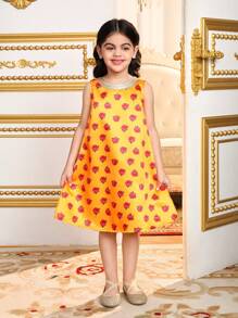 SHEIN Leap Crew Conjunto de 2 piezas para niña: Abrigo de gasa sólido y vestido sin mangas de tejido con estampado floral menudo - Amarillo - Ver 4