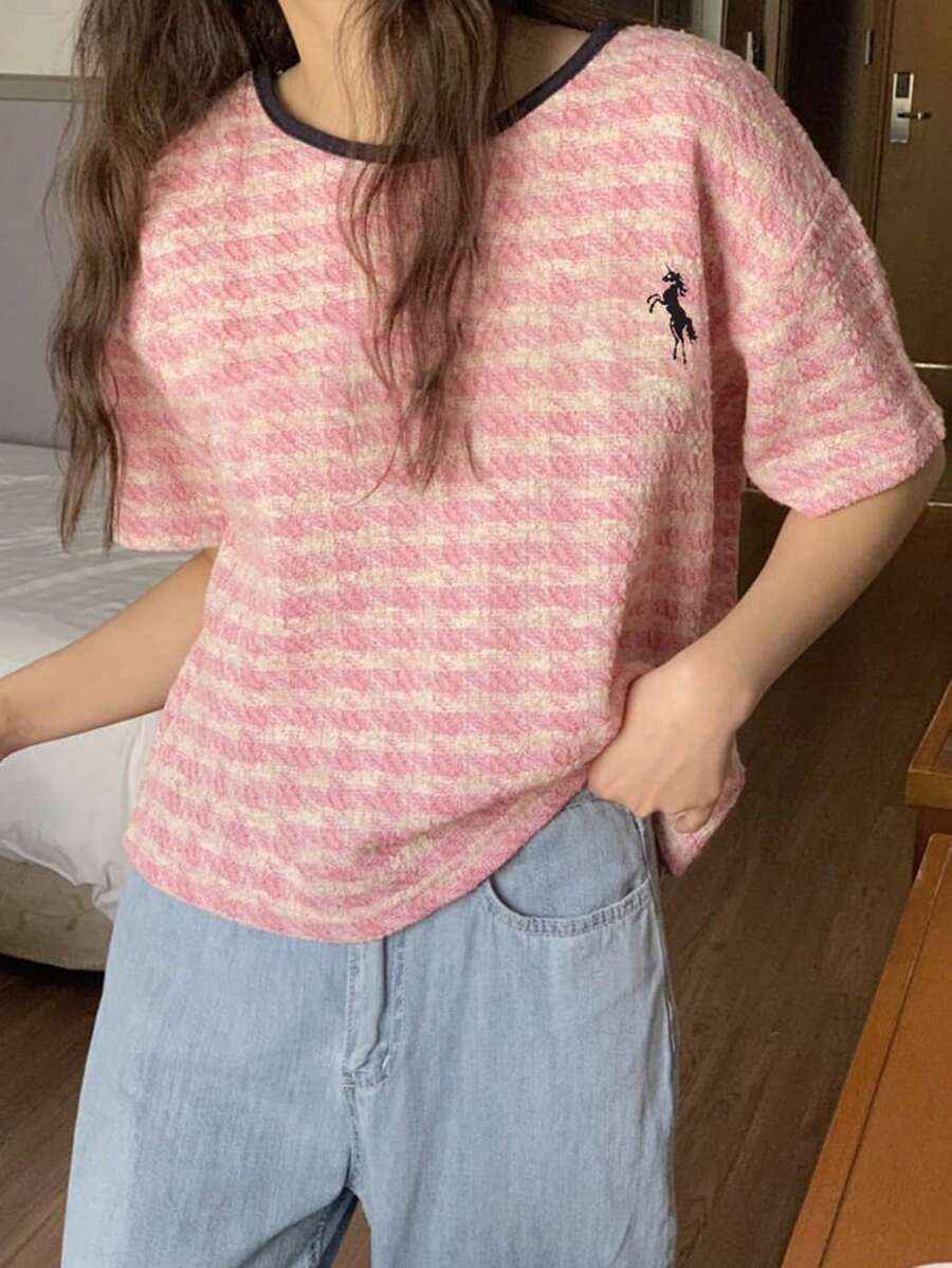 DAZY 女式撞色拼布不对称条纹纹理面料印花短袖 T 恤,粉色,春夏格子 - 粉色 - 查看 1