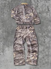 Manfinity RSRT Plus Size Men's Leaf Print Long Sleeve Front Zip Shirt And Pants Set