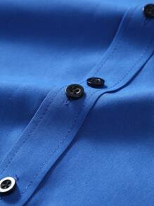 Manfinity Mode Áo thun nam tay dài cài nút phía trước, túi vải trơn màu, mặc hàng ngày, cho mùa thu - Xanh đậm - Xem 8