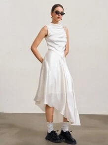 SHEIN Unity Gaun Kasual Sederhana Tanpa Lengan Berlipit Warna Polos untuk Wanita - Putih - View 4