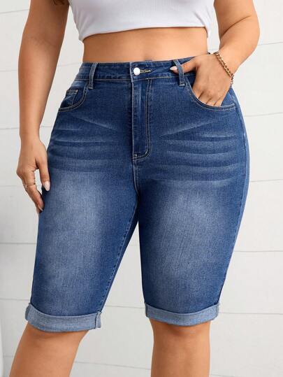 Firerie Plus Size Front Button Pocket Simple Fitted Casual Denim Shorts