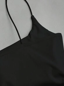 Sweetra Women's Solid Color Spaghetti Strap Tank Top With Built-In Bra, Simple Casual Personalized Versatile Camisole - Black - View 3