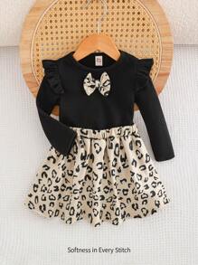 Cozy Pixies Conjunto de ropa de 2 piezas para niña bebé con top de manga acampanada con volantes y cuello de gran moño de color contrastante, y falda estilo evasé con estampado de leopardo - Negro - Ver 3