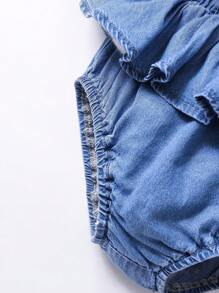 SHEIN 女婴浅蓝色牛仔裙 + 尿布套套装，女童春夏休闲度假波西米亚风家居服，女婴沙滩装 - 淺色水洗藍 - 查看 4